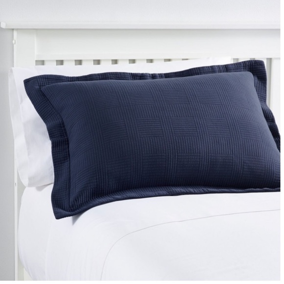 LL Bean King Shams - Picture 7 of 8